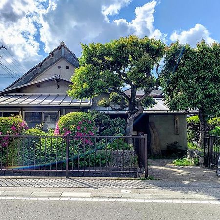 Guest House Yukari Tsuru المظهر الخارجي الصورة