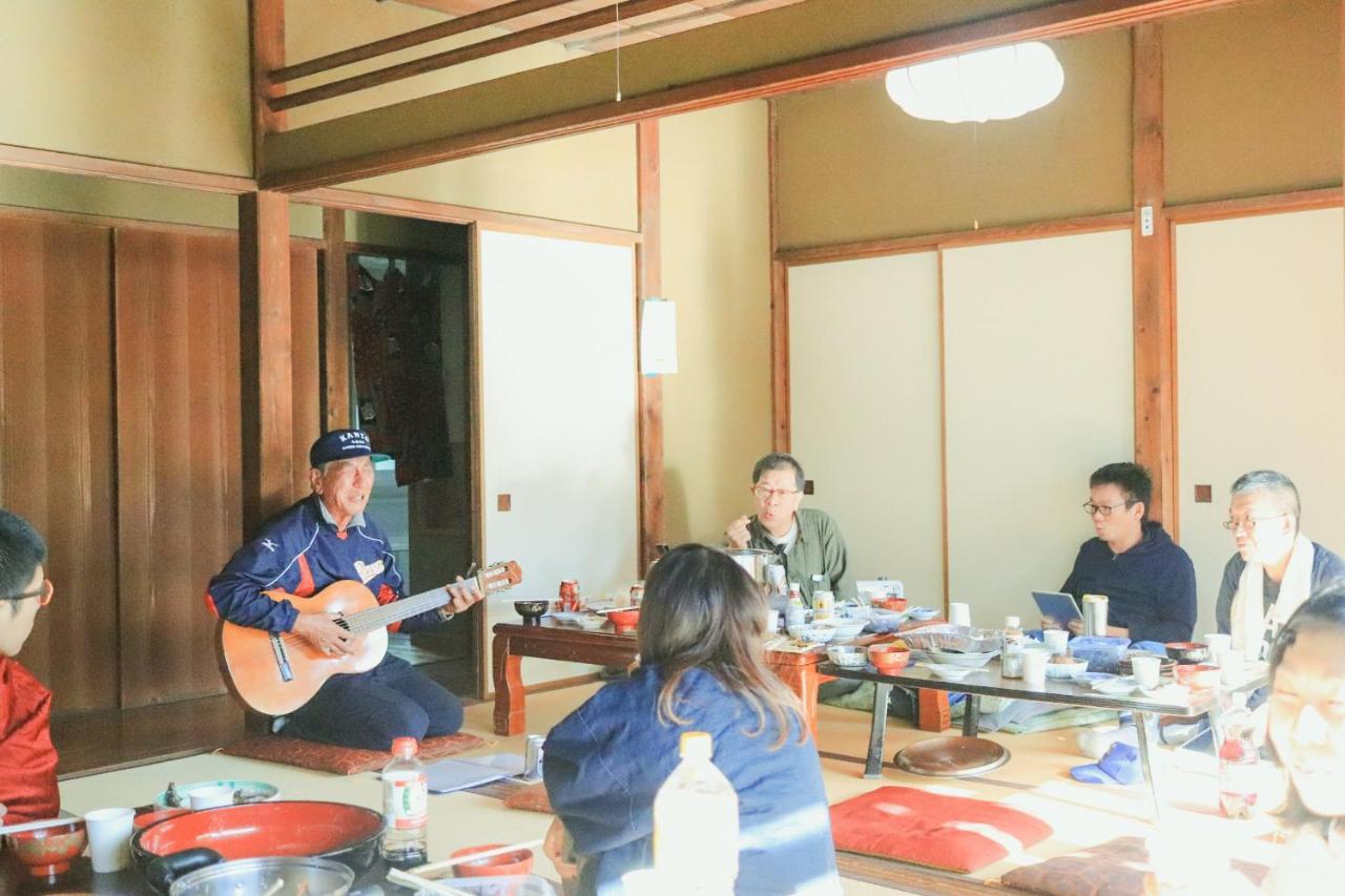 Guest House Yukari Tsuru المظهر الخارجي الصورة