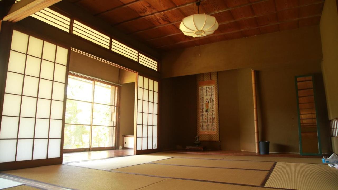 Guest House Yukari Tsuru المظهر الخارجي الصورة