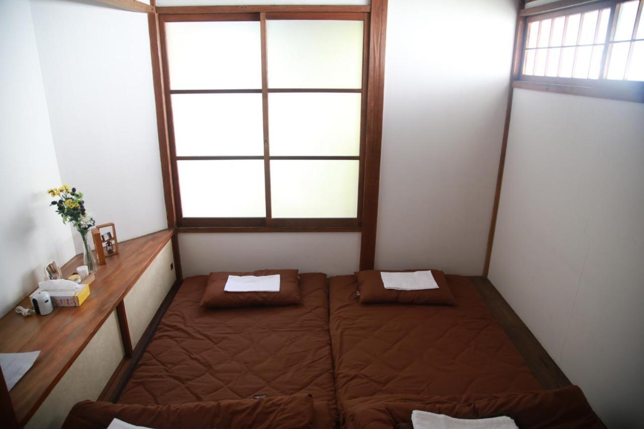 Guest House Yukari Tsuru المظهر الخارجي الصورة